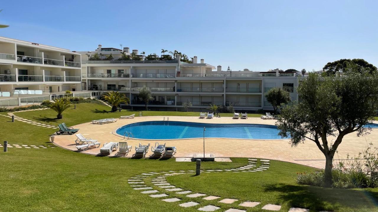 Charmant Appartement A 1Km De La Plage, Avec Piscine A Albufeira Ngoại thất bức ảnh