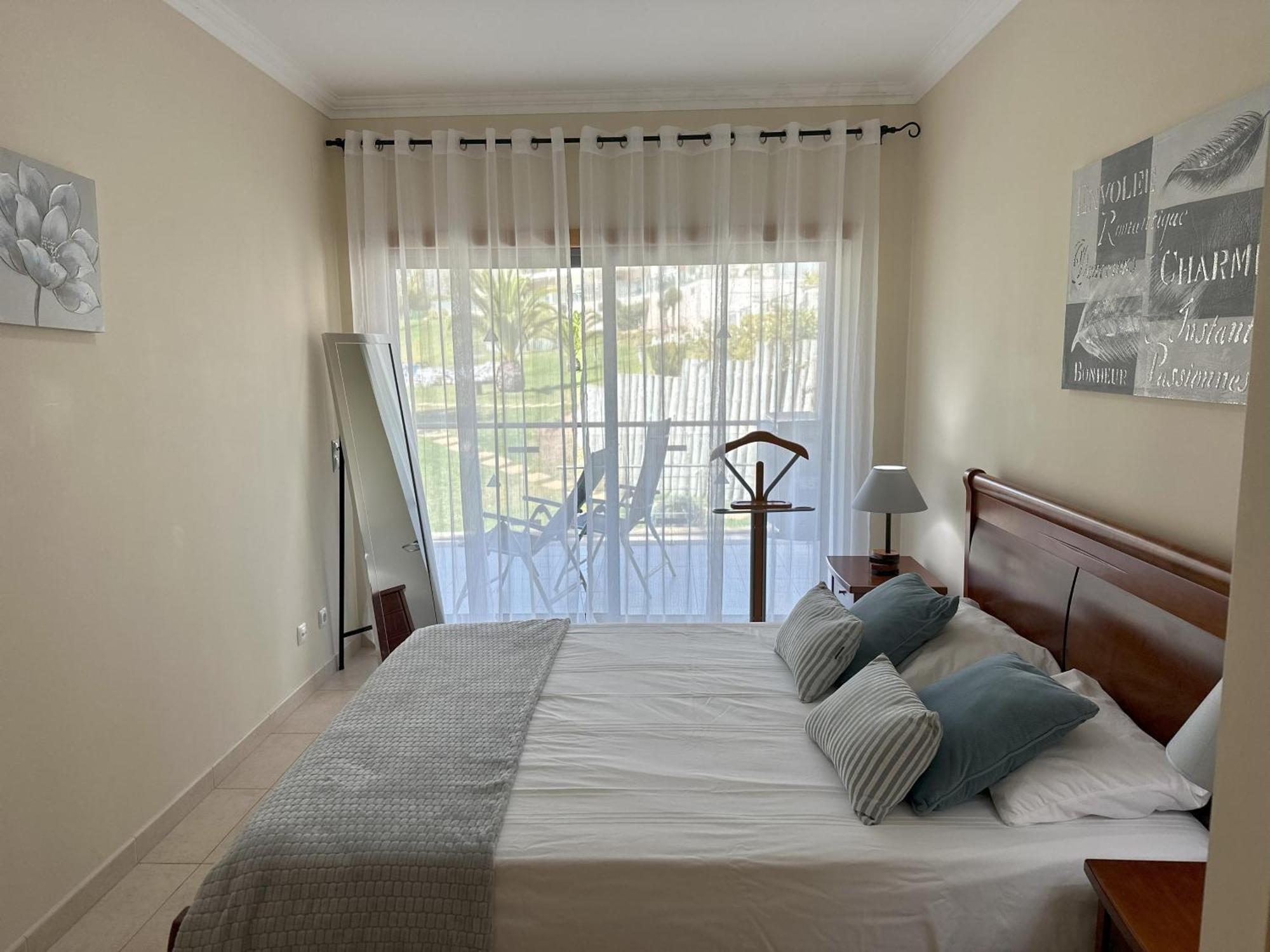 Charmant Appartement A 1Km De La Plage, Avec Piscine A Albufeira Ngoại thất bức ảnh